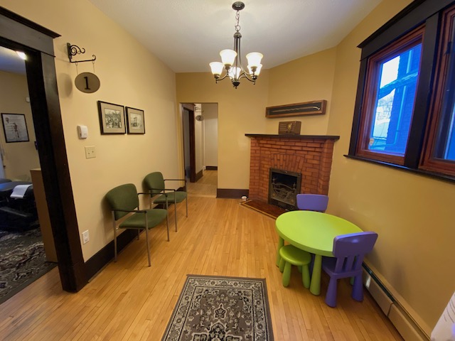 Family and Kid Friendly Waiting Room at Collins Chiropractic